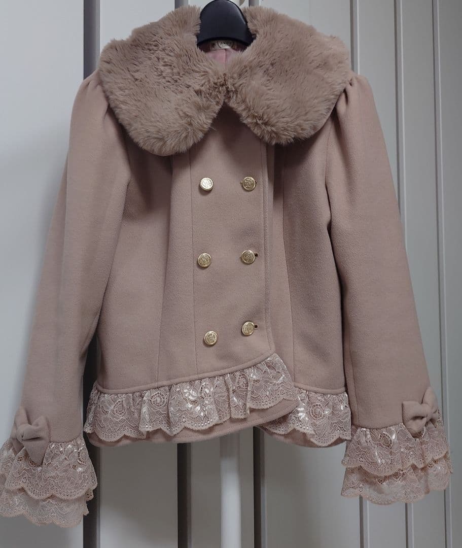 アクシーズファム　ファー襟　レース＋リボン袖　ショートコート　ピンク