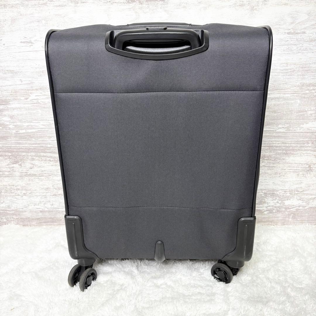 未使用級✨Stratic ストラテイック　軽量　スーツケース　40L