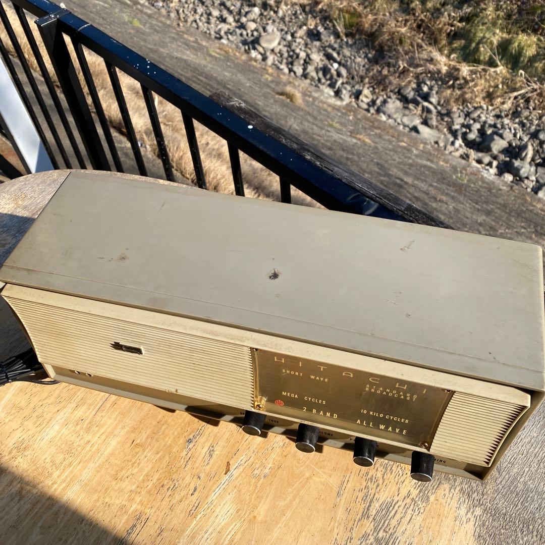 昭和レトロ　日立真空管ラジオ S-560 エリーザ