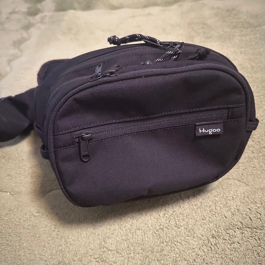 hugoo ヒップシート　ハグー　抱っこ紐　ショルダーバッグ
