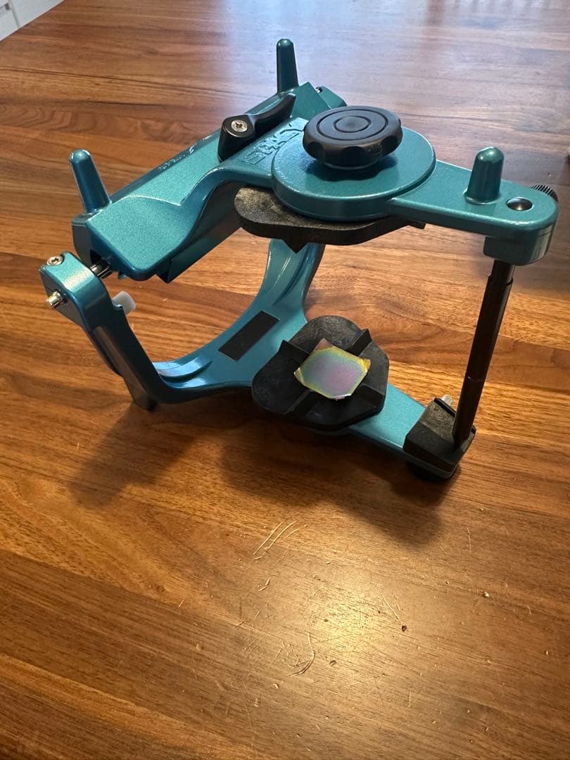 未使用　YDM スペイシー咬合器　アルコン型