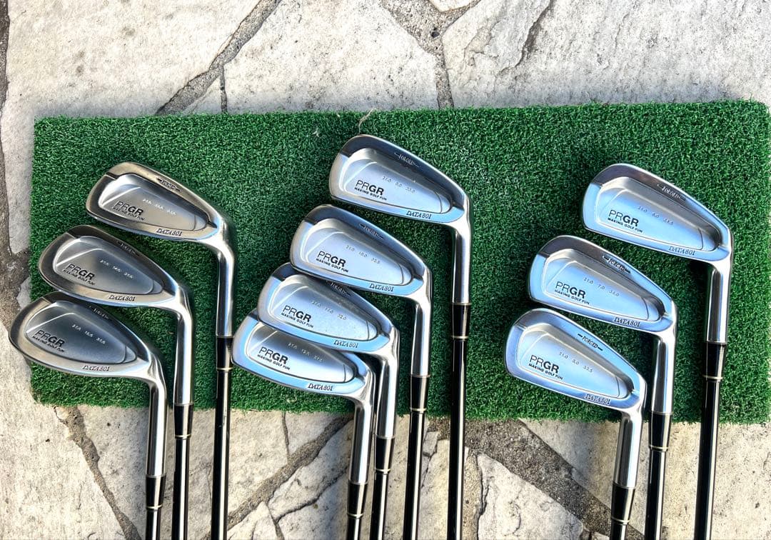 プロギア　DATA801 アイアンセット #3からP,A,S 10本