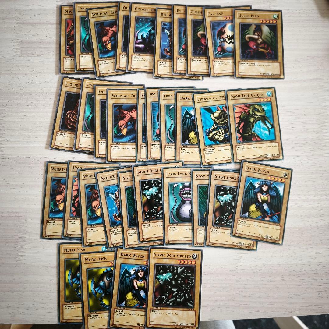 ​【希少・旧アジア版】遊戯王カード 大量セット まとめ売り（全274枚）