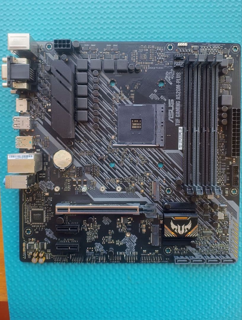 ASUS TUF GAMING A520M-PLUS マザーボード