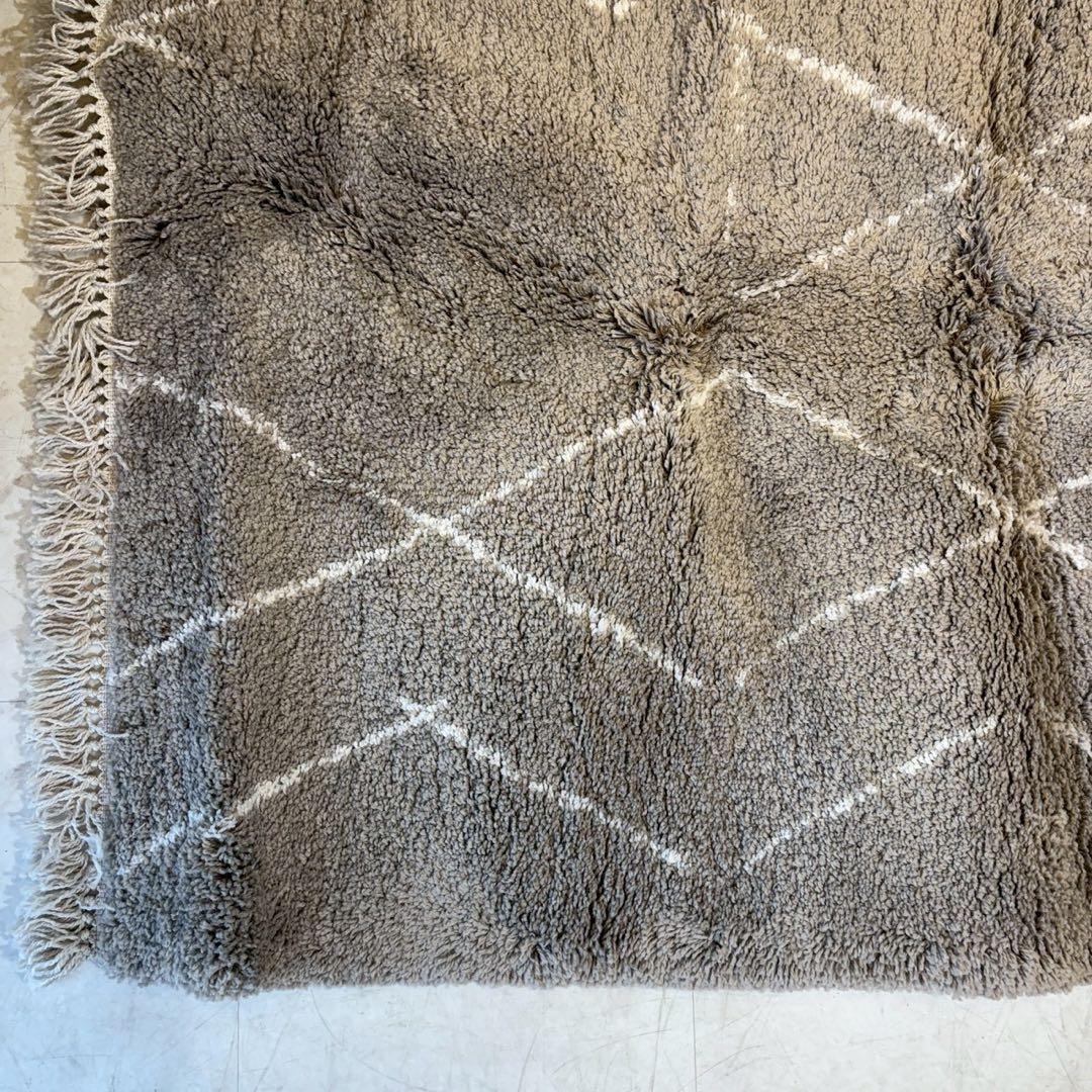 リセノ　ベルギー産 ウィルトン織り ラグマット（135×190cm）　コンティ