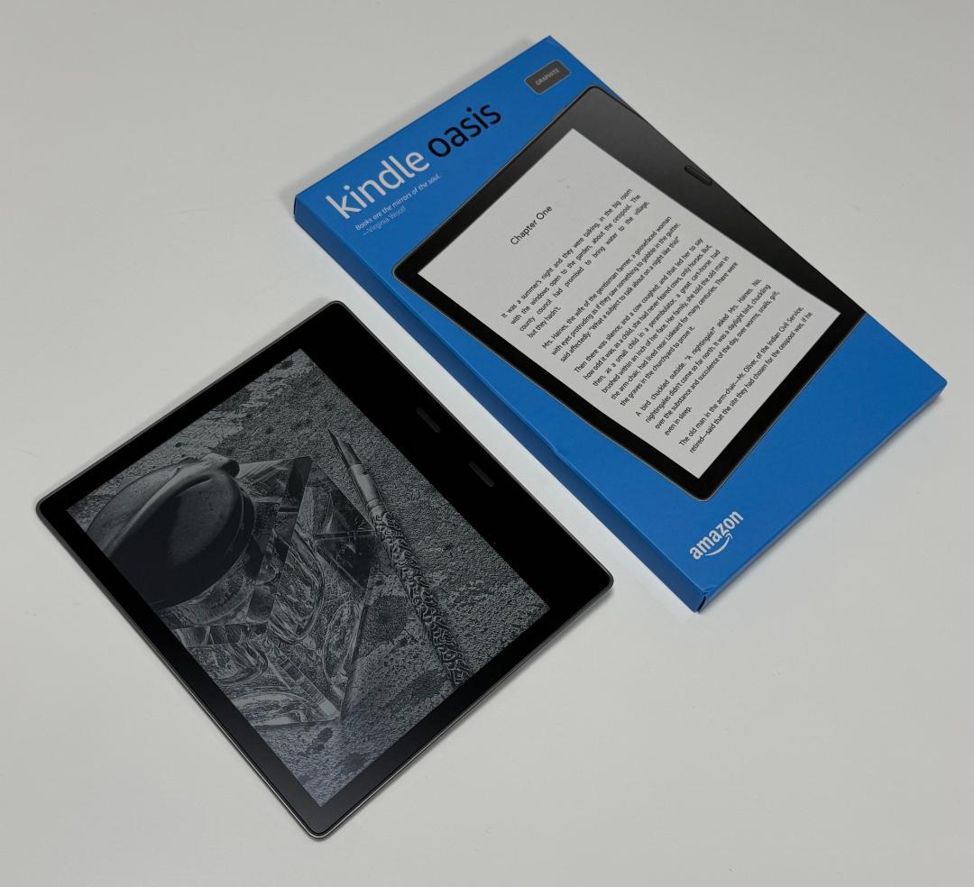 ■ Kindle Oasis 第10世代 32GB 広告あり カバー付 ■