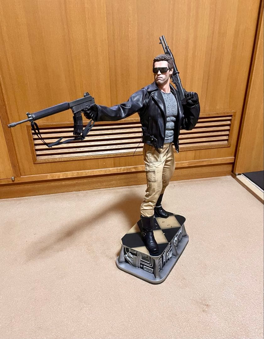 【アニキ】サイドショウ T-800 ターミネーター プレミアムフォーマット