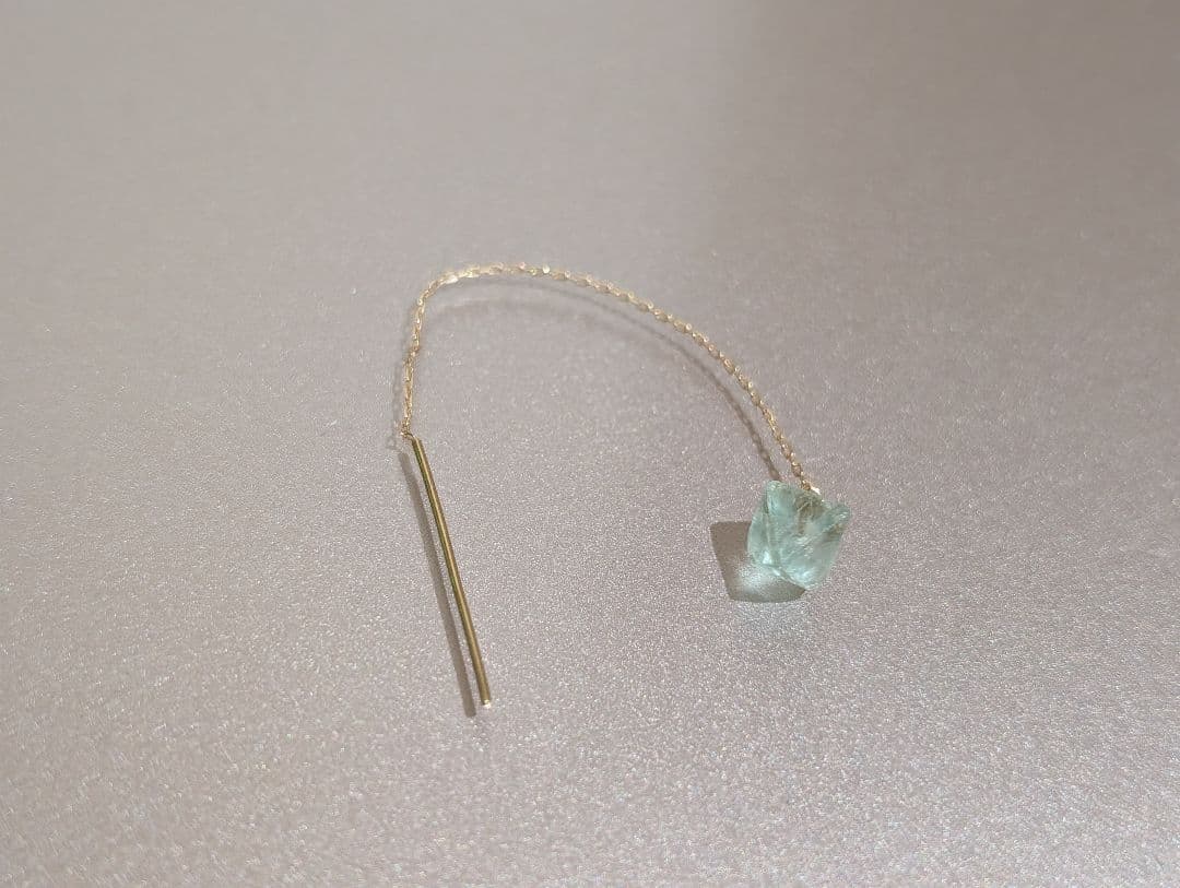 bororo ボロロ　アメリカンピアス　フルオライト　片耳