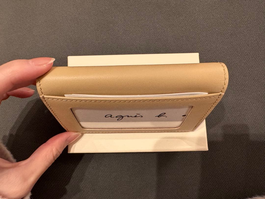 【新品箱付き】アニエスベー 名刺入れ ギフトボックス付き