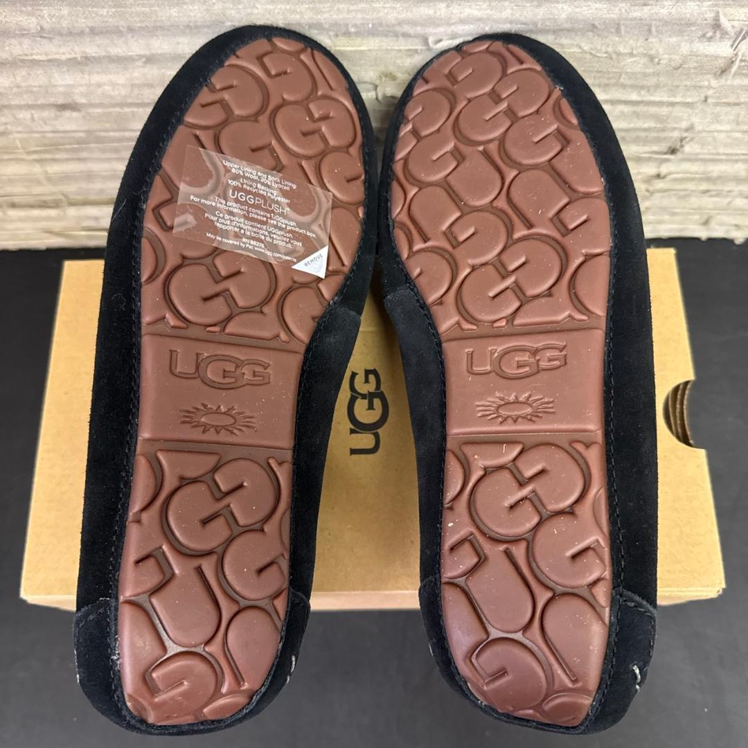 ☆未使用　UGG　モカシン　アンスレー　24㎝　黒　Ansley　1106878