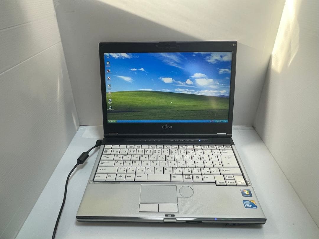 【988】富士通LIFEBOOK S560/B i5 XP office