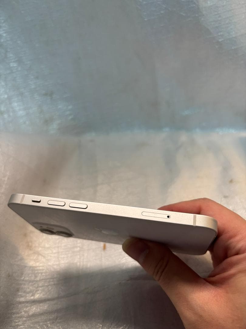 iPhone 12 mini ホワイト