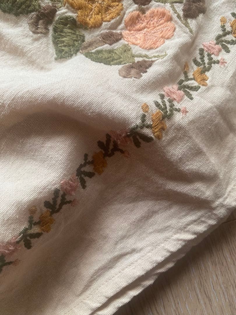 アポリナ mia dress 2-3y