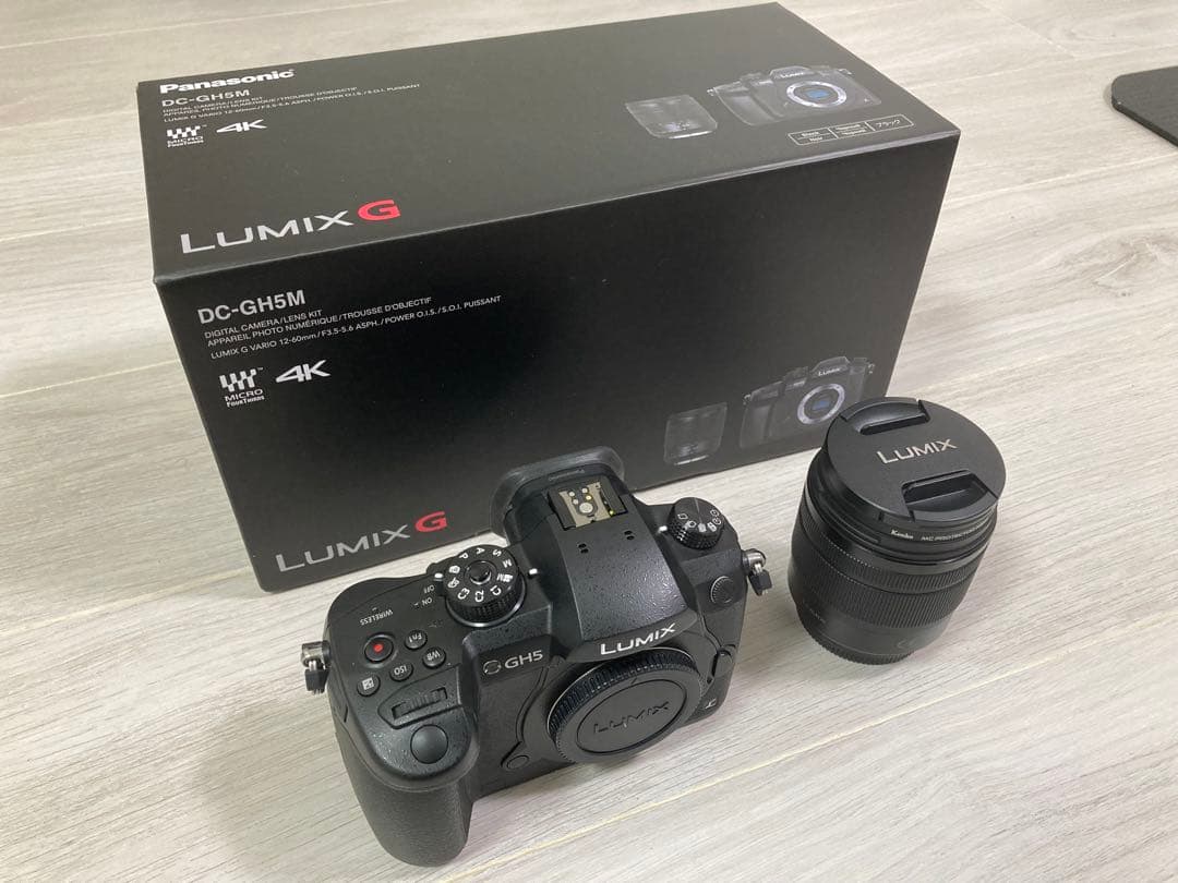 Panasonic LUMIX GH5本体＆標準ズームレンズ（12-60mm）