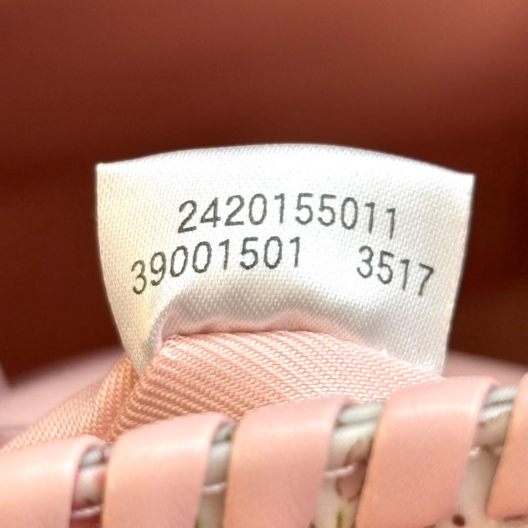 未使用級　希少　サマンサタバサ　ハローキティ50周年コラボ 2wayハンドバッグ