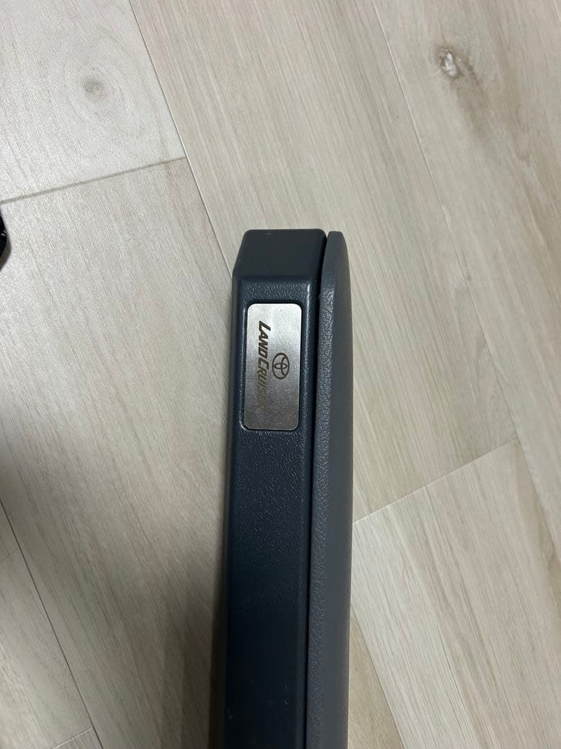 ★ランドクルーザー70 76 アームレスト★