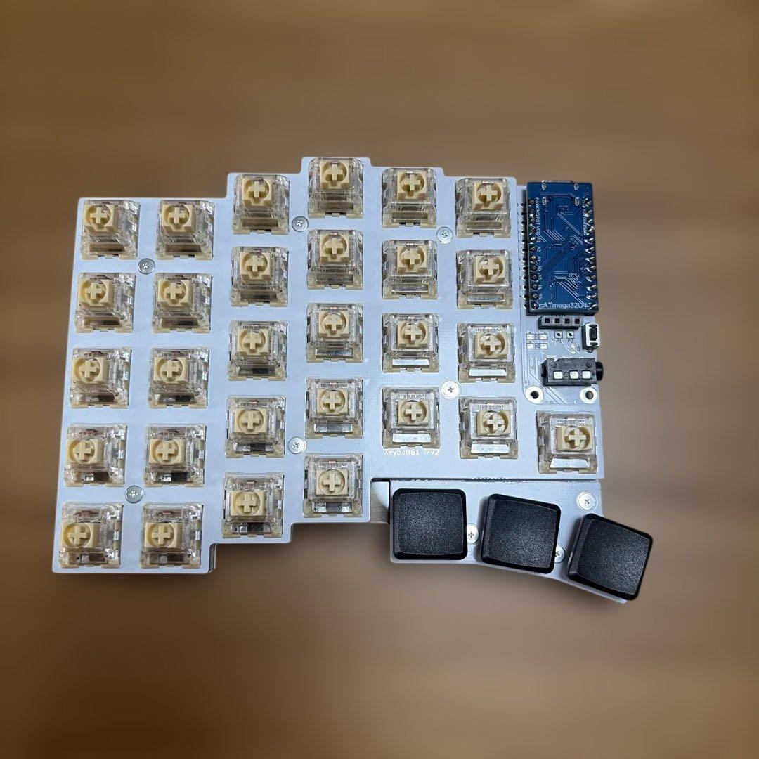 Keyball61 完成品 キースイッチ付き LEDなし