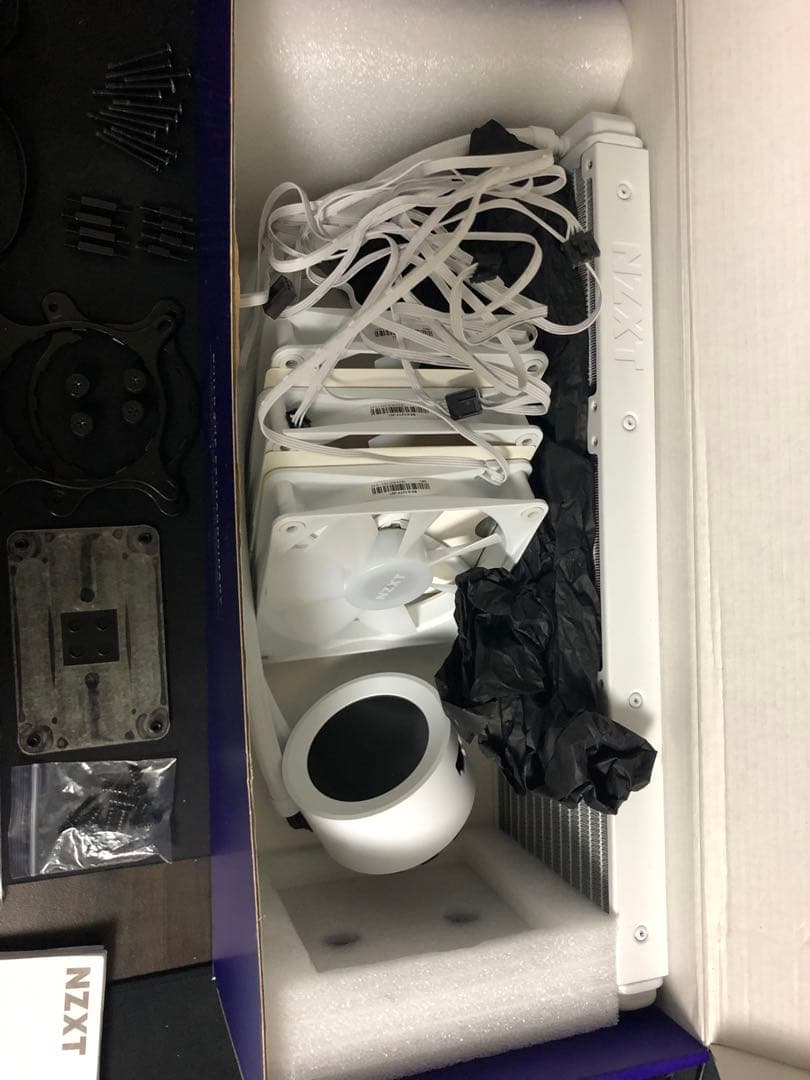 NZXT Kraken Elite 360 RGB ホワイト