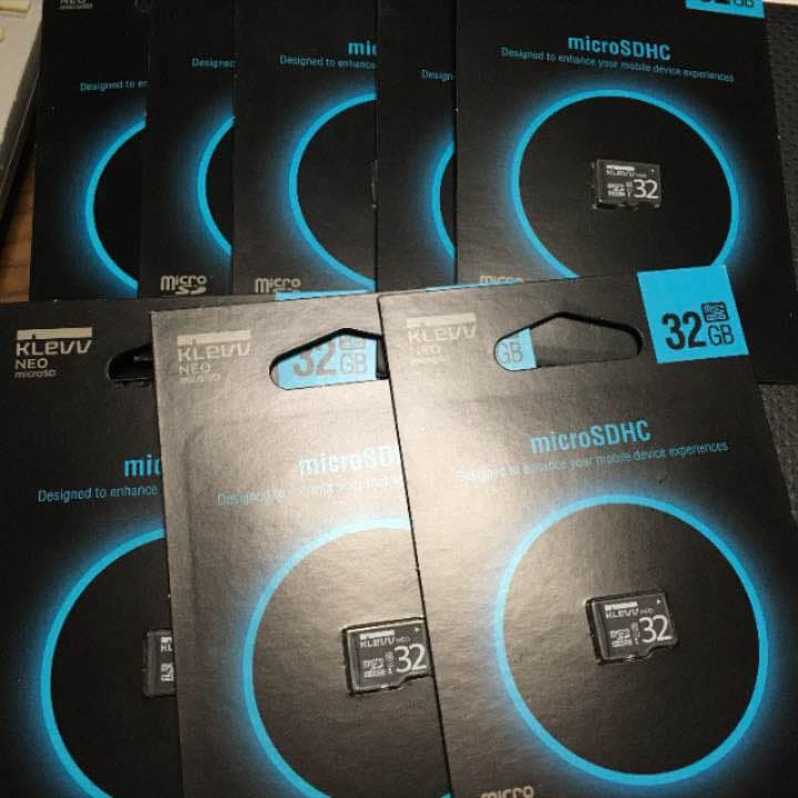 その他 ESSENCORE KLEVV NEO