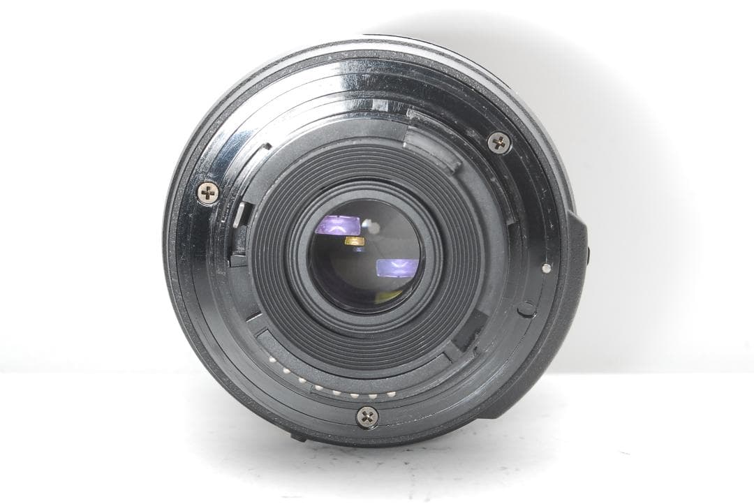 新品級ショット数　Nikon D5500　WiFI搭載　タッチパネル　スマホ転送