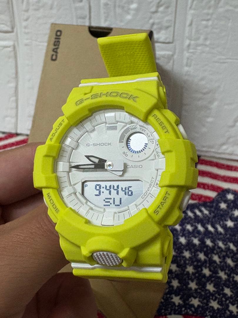 ٩( ᐛ )و試着のみ☆G-SHOCKイエロー☆GMA-b800٩( ᐛ )و