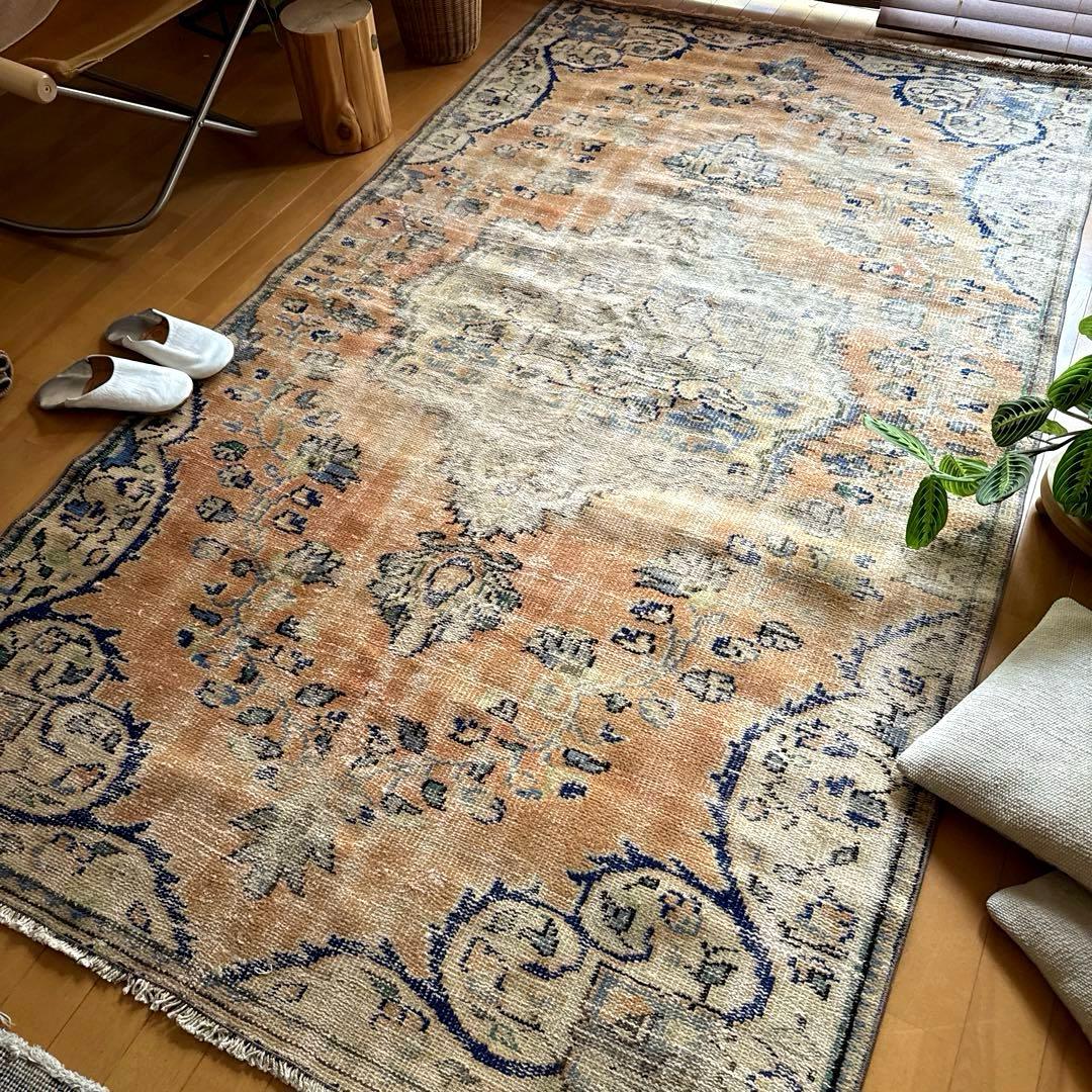 gigi（プロフ必読）　132×235擦れシャビートルコヴィンテージラグ