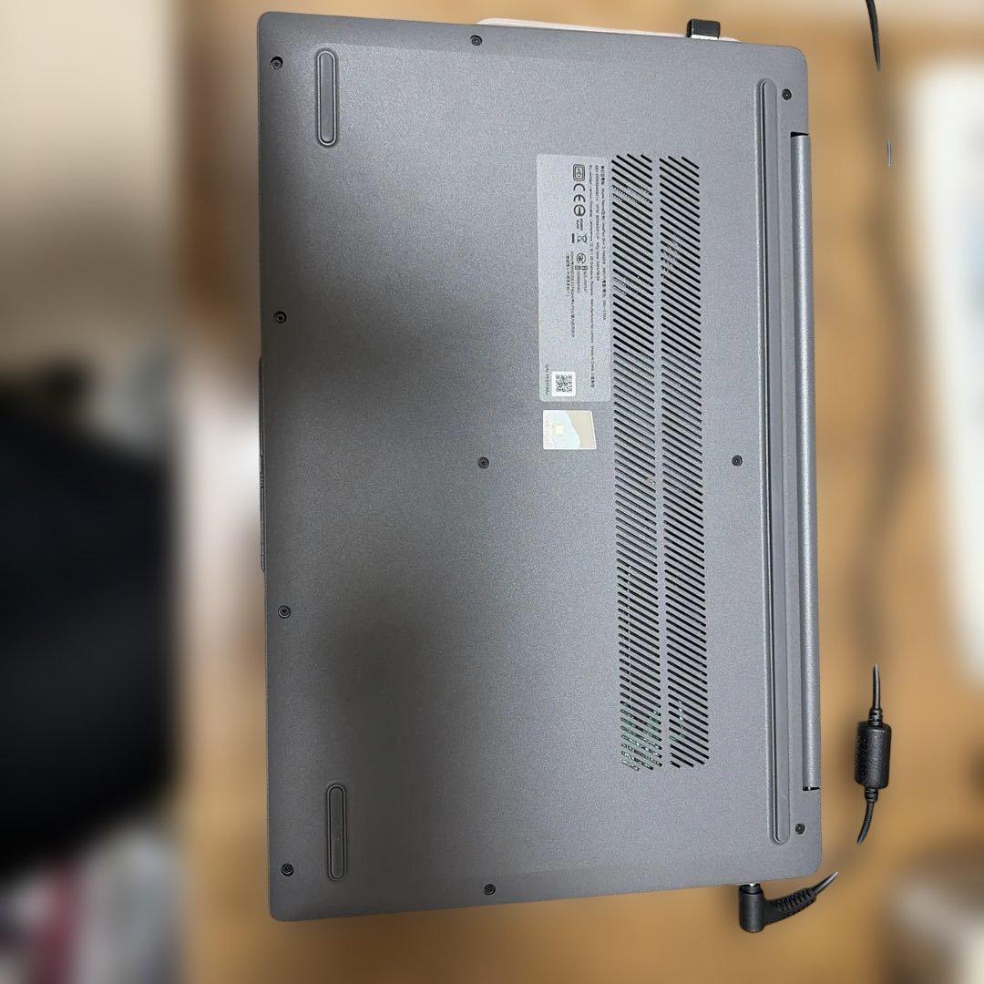 レノボIdeaPad Slim 3 16GB 512GB SSD・15.6型