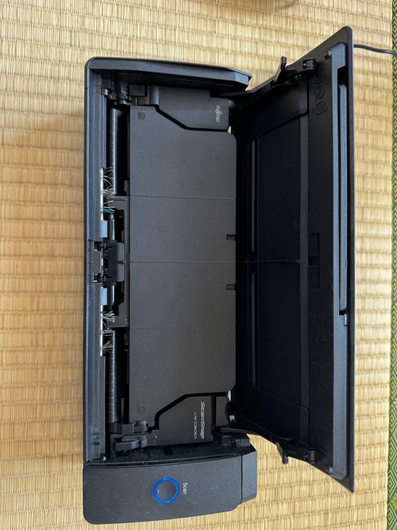 ドキュメントスキャナー ScanSnap iX1300