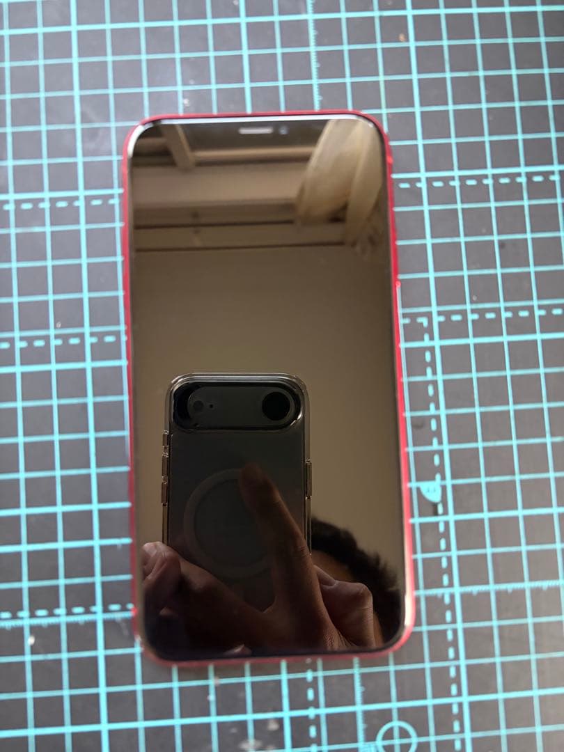 iPhone XR レッド 本体