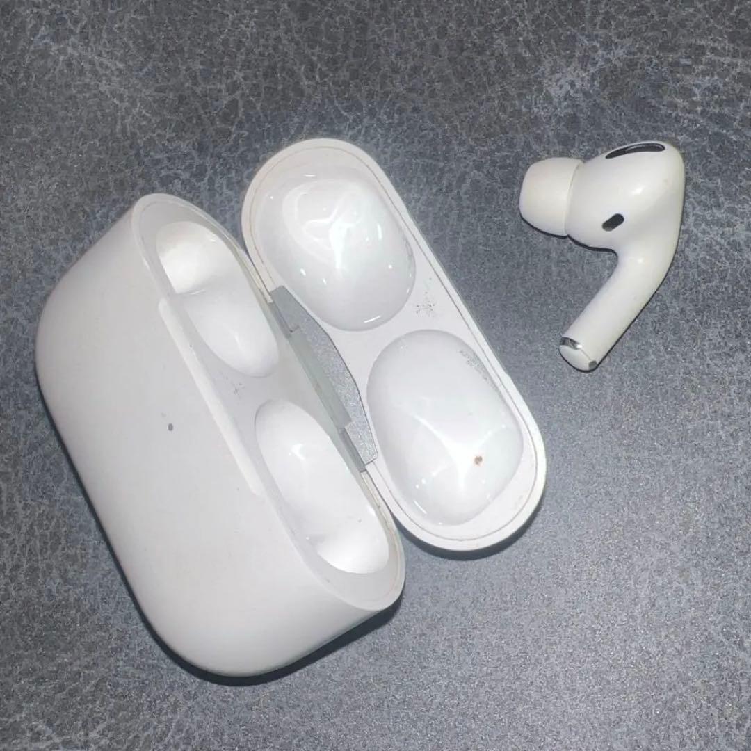 AirPodspro AirPodsプロ 右耳のみ ケースあり