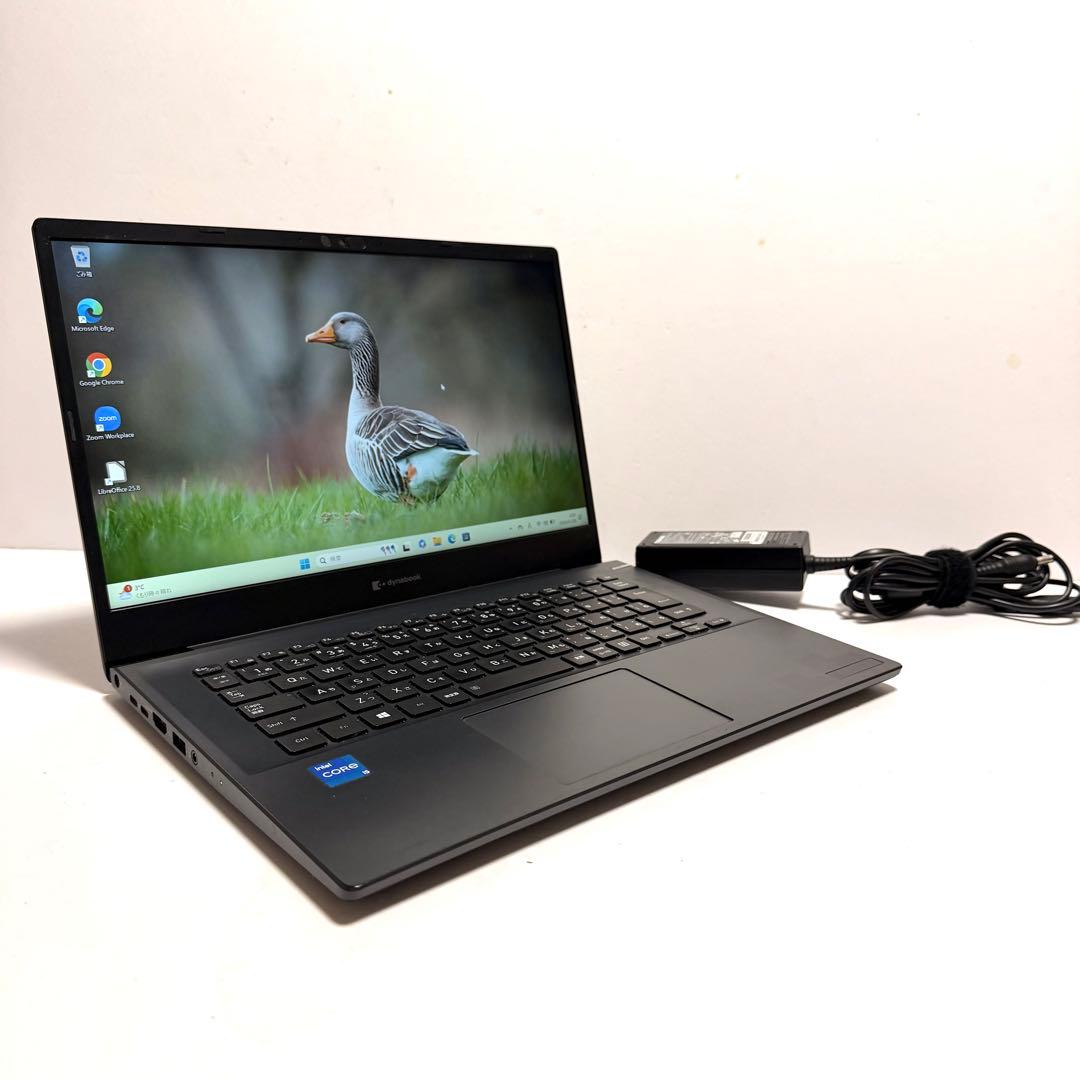 美品 dynabook MJ54/HS 11世代 メモリ10GB 容量256GB