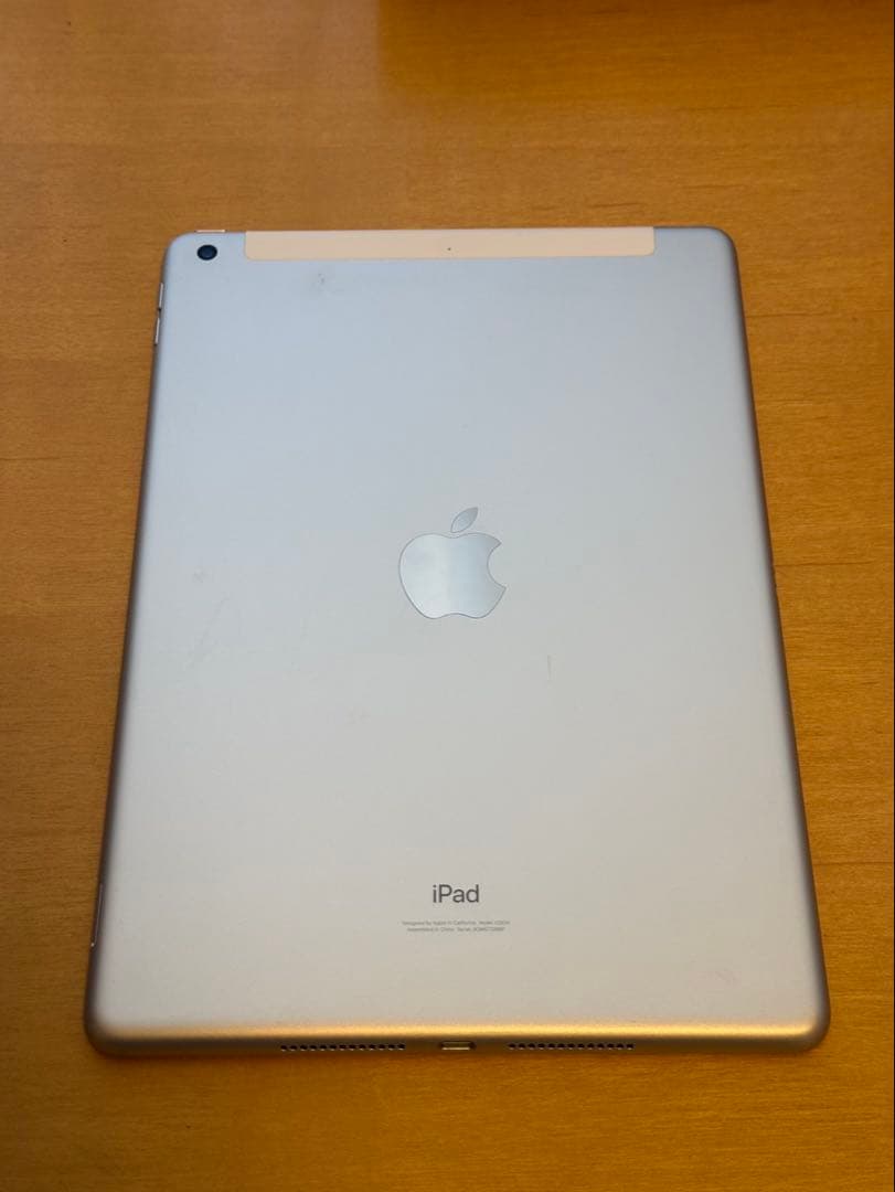 iPad 第9世代 64GB Wifi+Cellular バッテリー100%