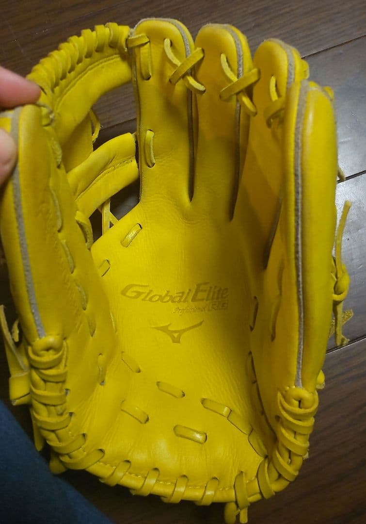 ミズノ グローバルエリート 軟式 グローブ 少年