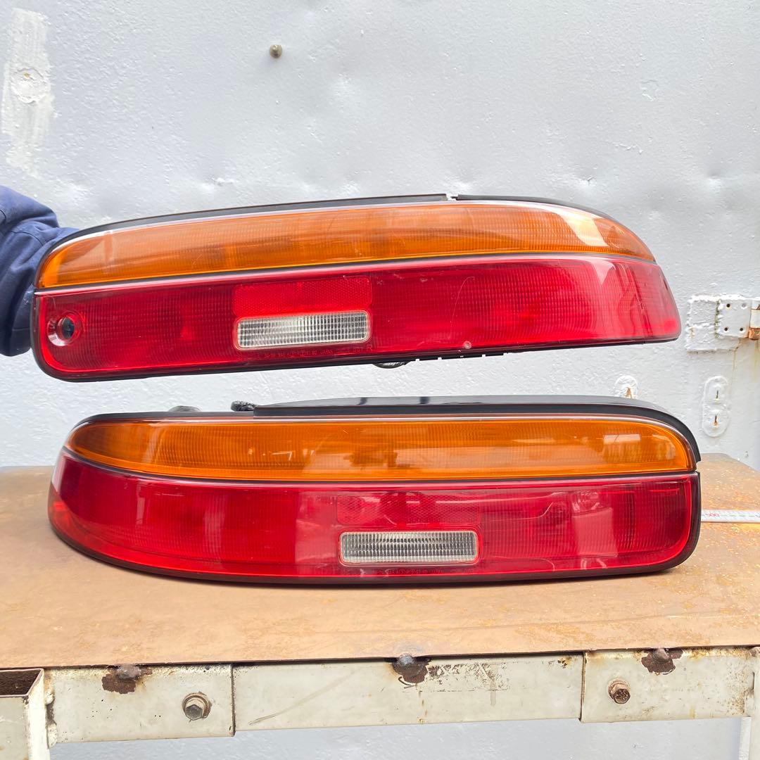 ソアラテールランプ　左右