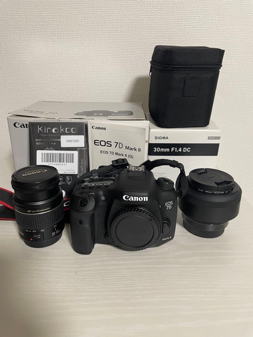 動作良好 CANON キャノン EOS 7D Mark II デジタル一眼レフ