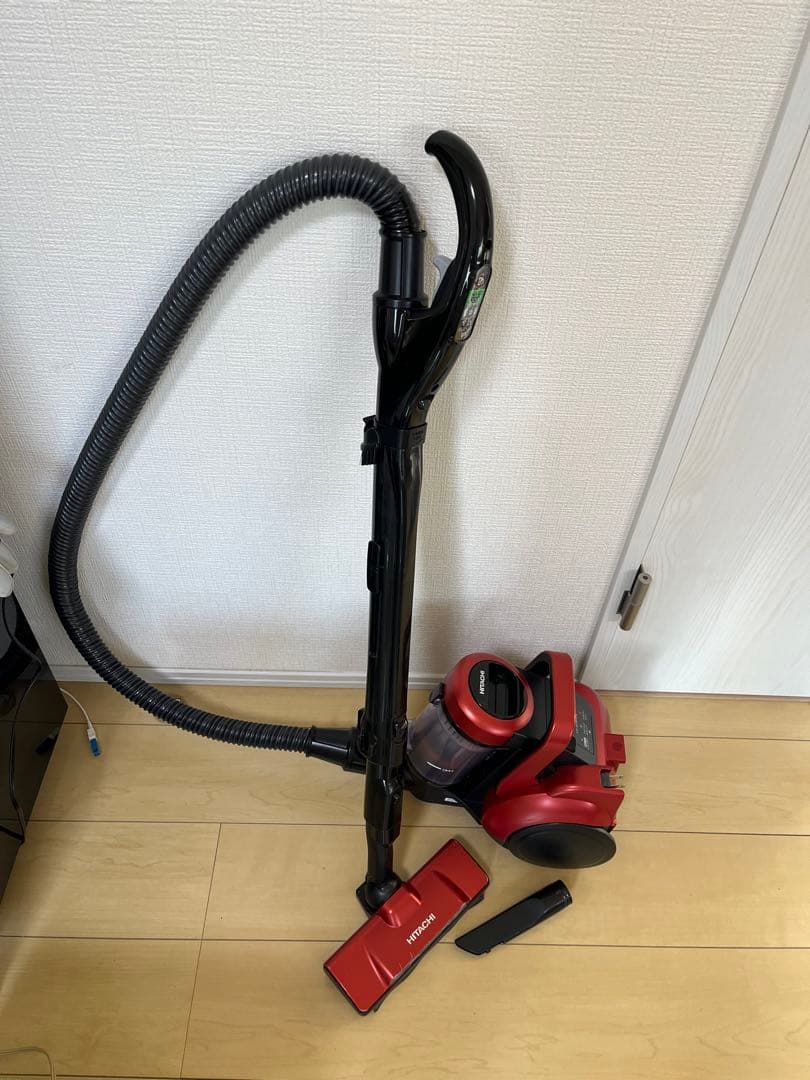 2022年製　日立のサイクロン式掃除機「パワかるサイクロン CV-SP900K」