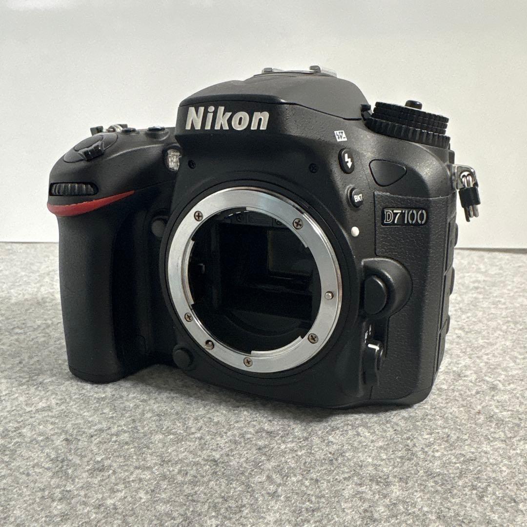 Nikon D7100 ボディ 美品｜バッテリー・充電器付き 動作確認済