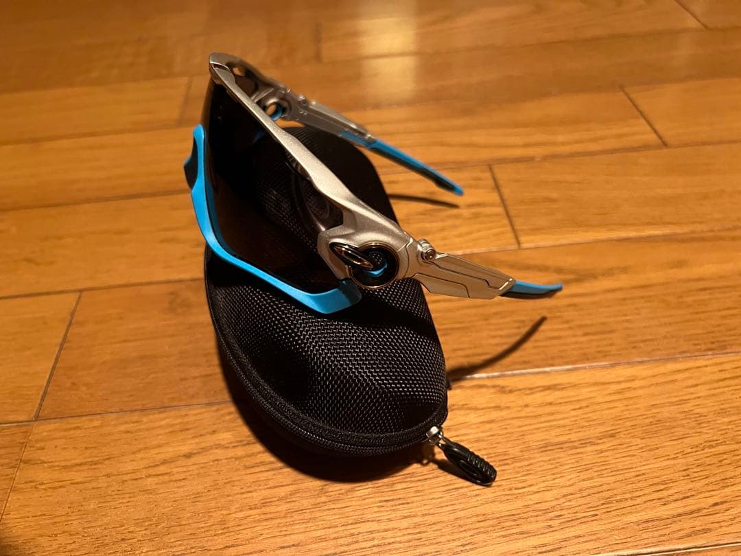 たかし　　オークリーサングラス　ジョーブレーカー