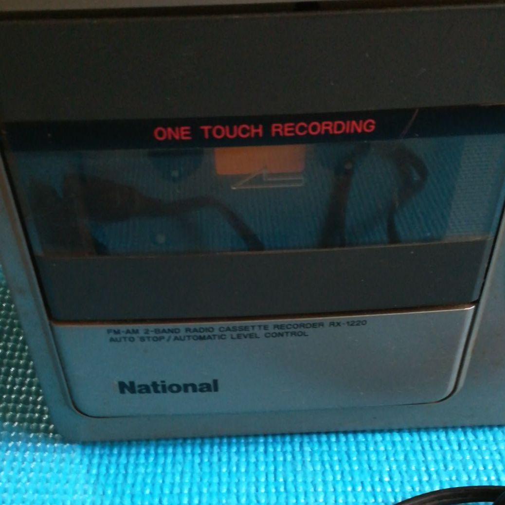 National ラジカセジャンク品