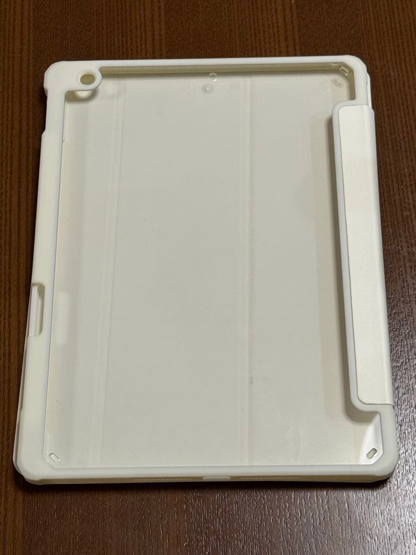 Apple iPad 第9世代 64GB Wi-Fiモデル シルバー