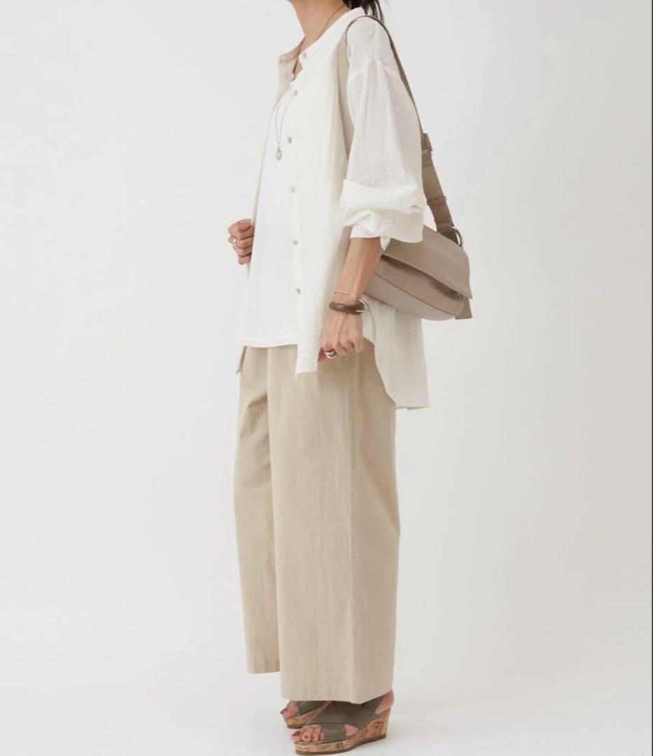 新品 ビアズリー beardsley レザー ボディバッグ　ショルダーバッグ