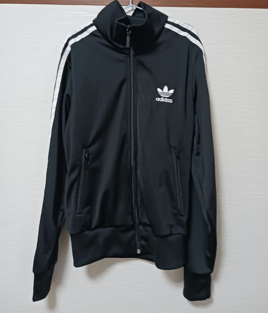 未使用 adidas ファイヤーバードトラックジャケット ブラック