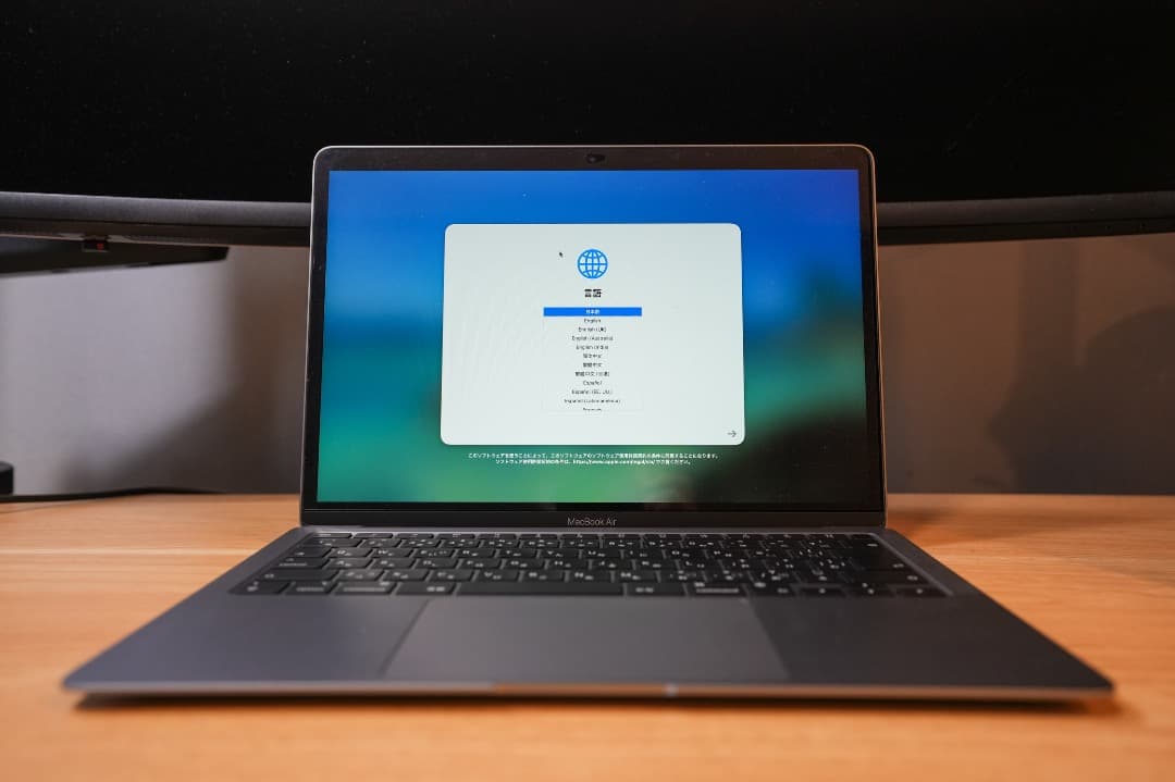 MacBook本体 MacBook Air (M1, 2020) RAM8G/SSD 256GB