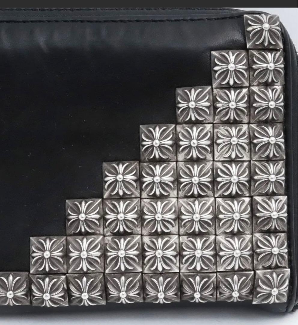 ゼロピラミッドスタッズコーナー ラウンドジップレザー財布　ウォレット