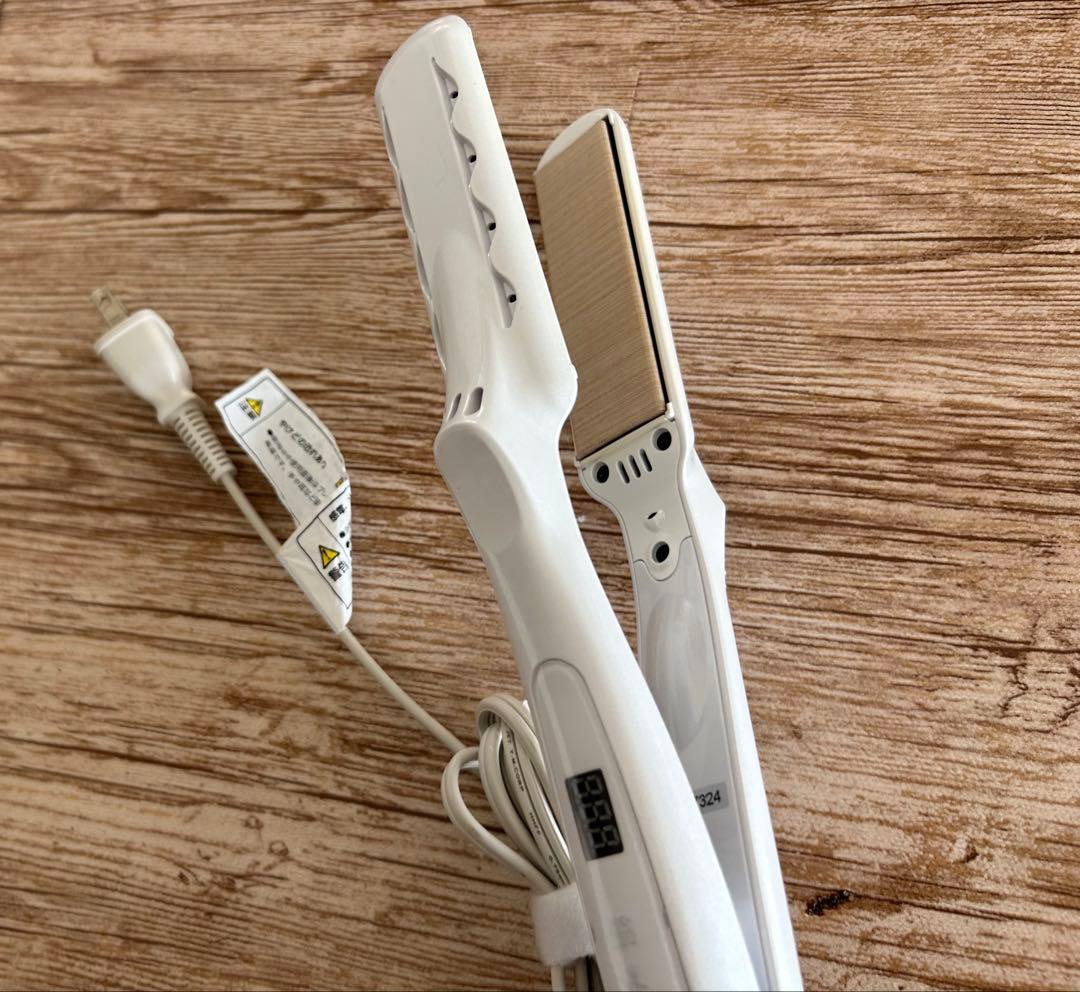 絹女～KINUJO～ ヘアアイロン ストレート