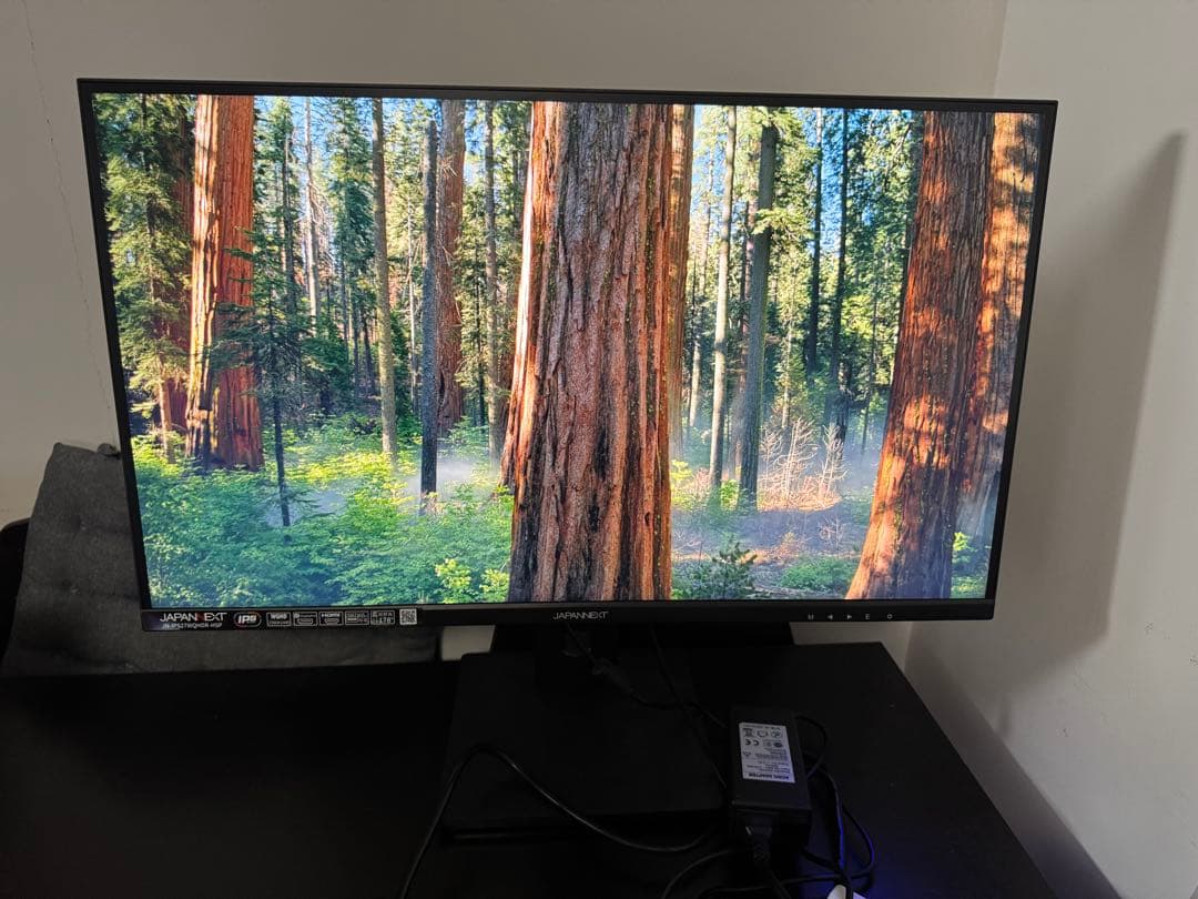 (美品)ジャパンネクスト　27インチ IPSパネル WQHD解像度液晶モニター