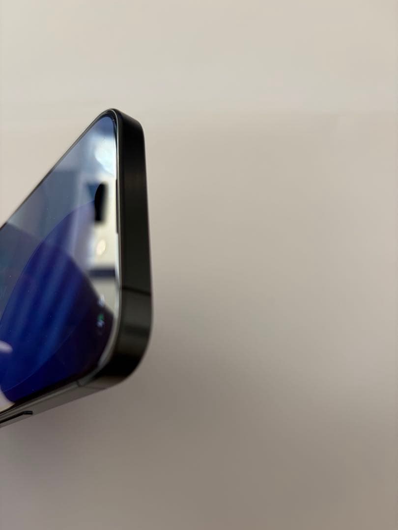 iPhone 15 Pro 128GB(ブラックチタニウム）SIMフリー(即送)