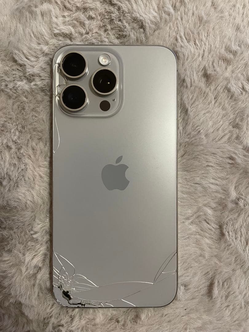 スマートフォン本体 Amours