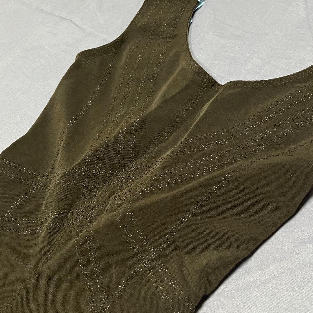 本日限定特価ほぼ未使用LaLa グラントイーワンズ 袖なしボディスーツララドール