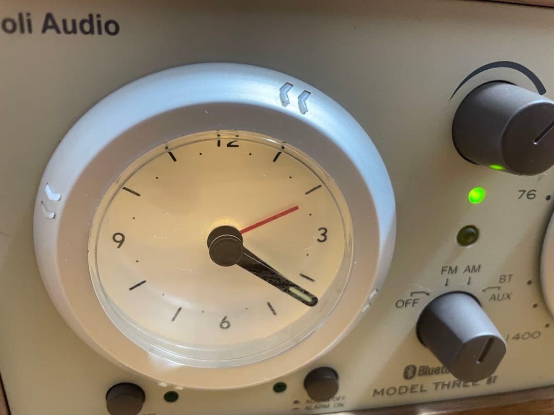 TIVOLI THREE BT チボリオーディオ　スピーカー ラジオ